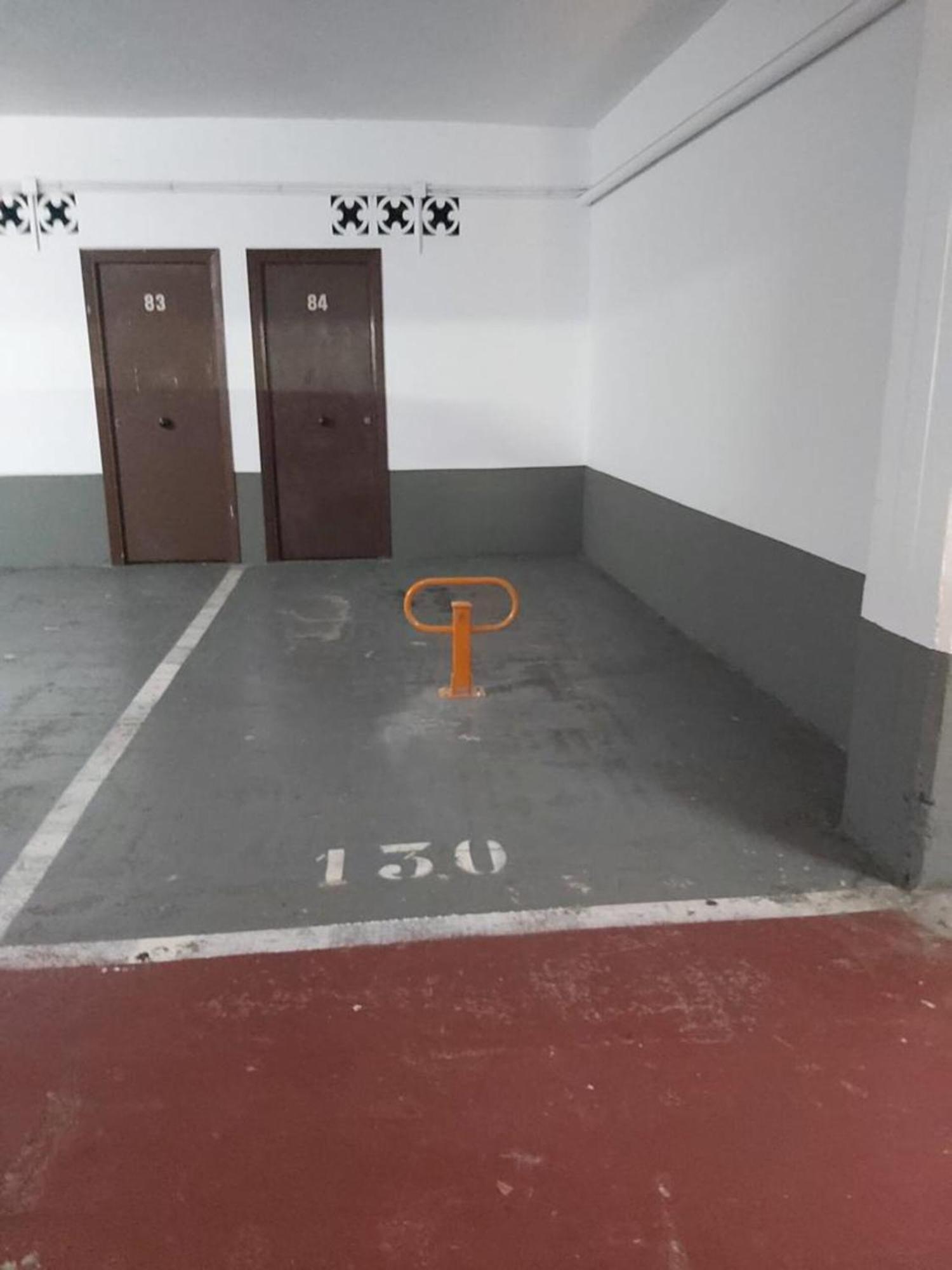 With Parking By Aston *